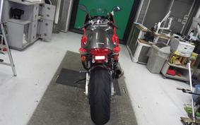 SUZUKI GSX-1300R HAYABUSA 2000