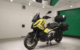 HONDA X-ADV 750 2025 RH21