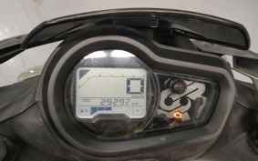 YAMAHA  CYGNUS  RAY ZR SEG4