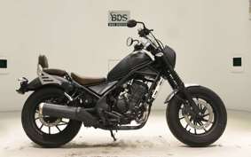 HONDA REBEL 250 S 2001 MC49