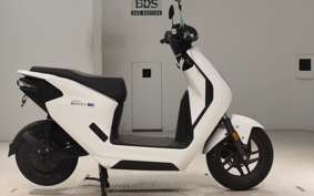 HONDA EM1 e: EF16