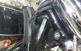 HARLEY FXSBSE 1800CVO 2014