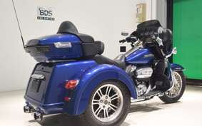 HARLEY FLHTCUTG TRIKE 1750 2017