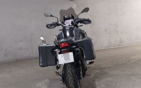 BMW F750GS 0B08