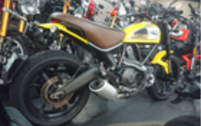 DUCATI  DUCATI  SCRAMBLER  ICON  2015 K102