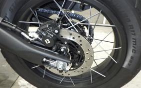 TRIUMPH SCRAMBLER 400XC 2026