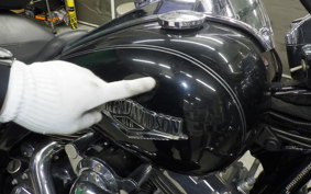 HARLEY FLHRC 1690 2014