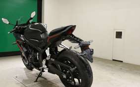 HONDA CBR650R E-Clutch 2025 RH17