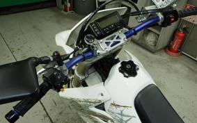 SUZUKI DR-Z400SM 2010 SK44A