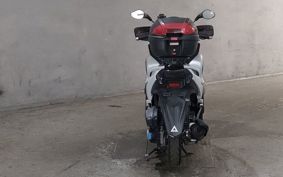 YAMAHA TRICITY 125 SE82J