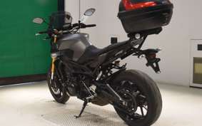 YAMAHA MT-09 A 2015 RN34J