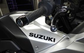 SUZUKI GSX-8R 2024 EM1AA