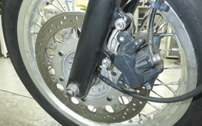TRIUMPH THRUXTON 900 2009