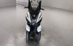 YAMAHA TRICITY 125 SE82J