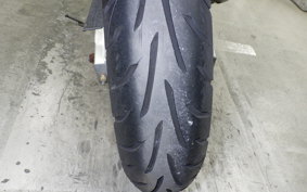 YAMAHA FZR250 Gen.2 R 2004 3LN
