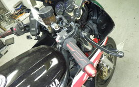 YAMAHA FZ400 1997 4YR