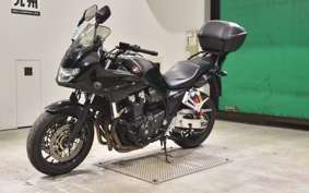 HONDA CB1300SB SUPER BOLDOR EP 2017 SC54