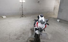 SUZUKI GSX-R125 DL33B
