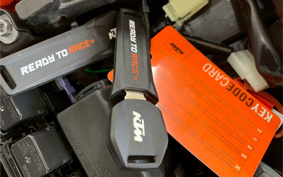 KTM 890 DUKE GP 2026 TU940