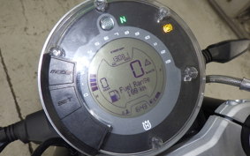 HUSQVARNA SVARTPILEN 401 2019