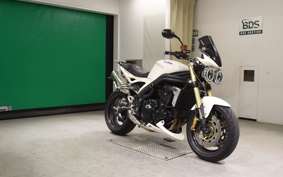 TRIUMPH SPEED TRIPLE 2006