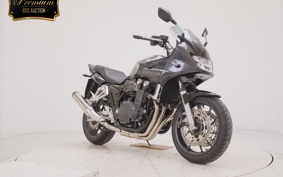 HONDA CB1300SB SUPER BOLDOR 2025