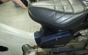 HONDA C90 SUPER CUB E HA02