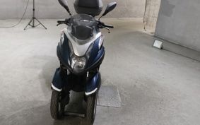 YAMAHA TRICITY 125 SE82J