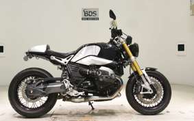 BMW R NINE T 2014