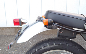 HONDA CB223S MC40