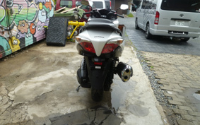 HONDA SILVERWING400GT 2011 NF03
