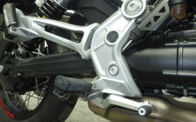 MOTO GUZZI V85 TT 2022