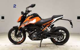 KTM 250 DUKE 2022