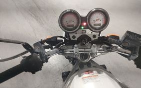 HONDA VTR 250 MC33