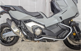 HONDA X-ADV 750 2025 RH21