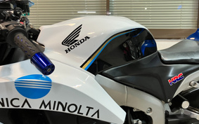 HONDA CBR600RR 2009 PC40