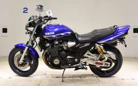 YAMAHA XJR1300 2000 RP03J