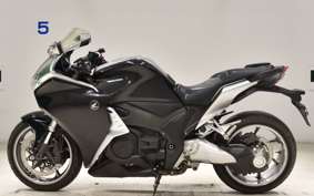HONDA VFR1200F DCT 2011 SC63