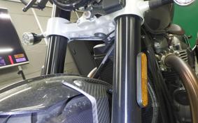 TRIUMPH BONNEVILLE BOBBER 2020