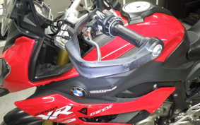 BMW S1000XR 2016