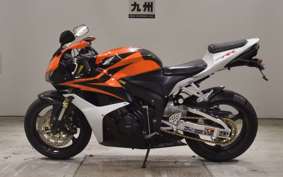 HONDA CBR600RR GEN 3 2025