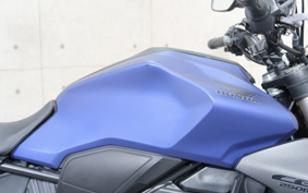 HONDA CB250R MC52