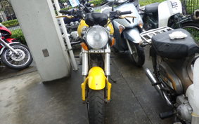 DUCATI MONSTER 400 IE 2004
