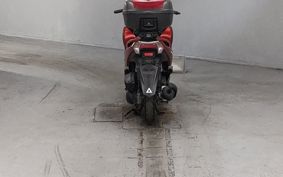 YAMAHA TRICITY 125 SE82J