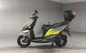 SUZUKI AVENIS125 EA12J