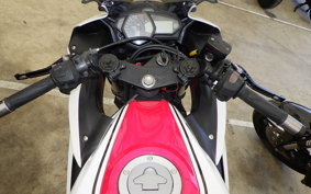 YAMAHA YZF-R25 RG10J