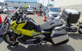 HONDA X-ADV 750 2025 RH21