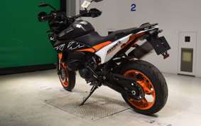 KTM 890 SMT 2025