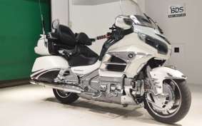 HONDA GL 1800 GOLD WING 2013 SC68