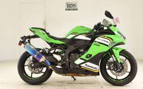 KAWASAKI ZX-4RR 2025 ZX400P